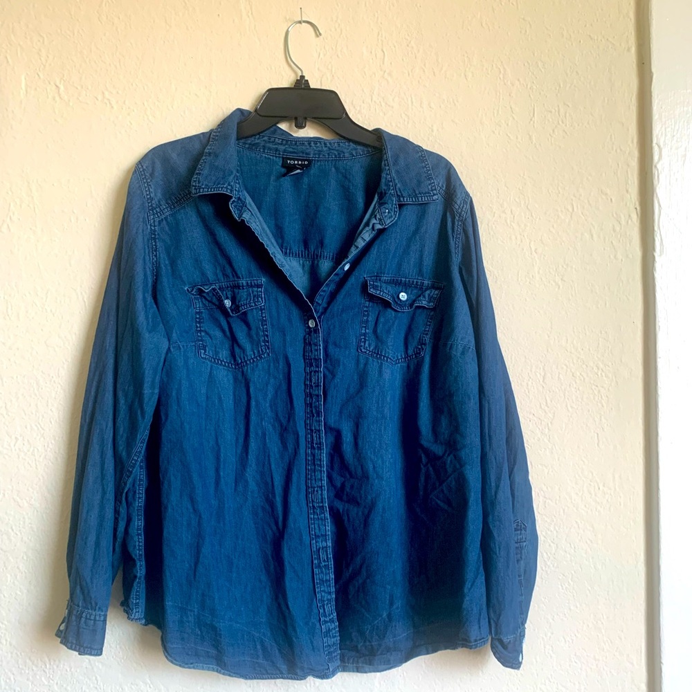 Torrid Denim Button Down Top Size 2